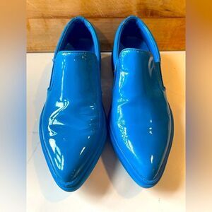 DKNY Electric Blue Leather Slip-On Loafers Womens Sz 6